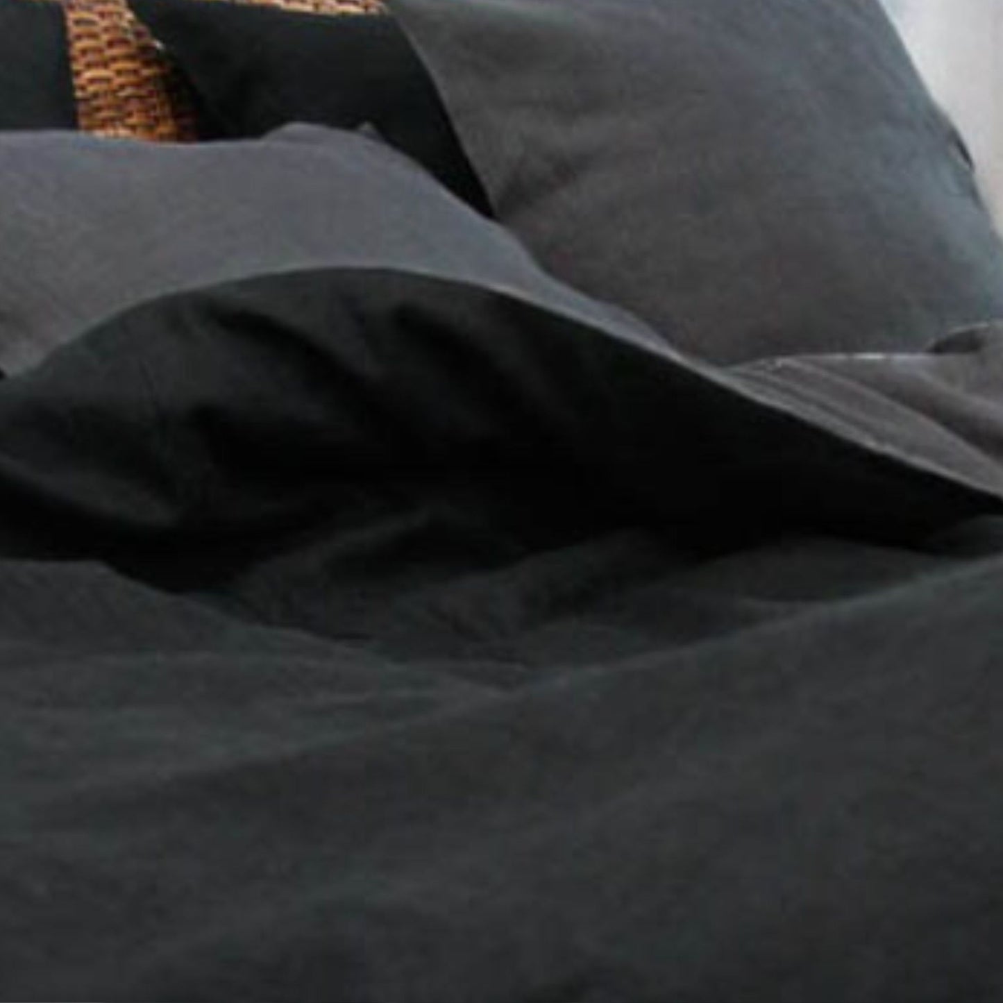 Black and Charcoal Gray Linen Bedding Set