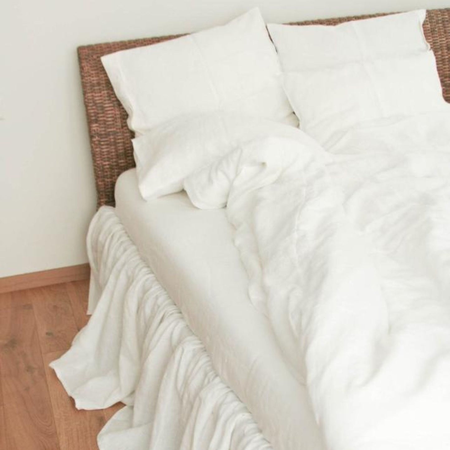 Milk White Linen Bedding set-Duvet cover & 2 Pillow Cases (3 pcs)