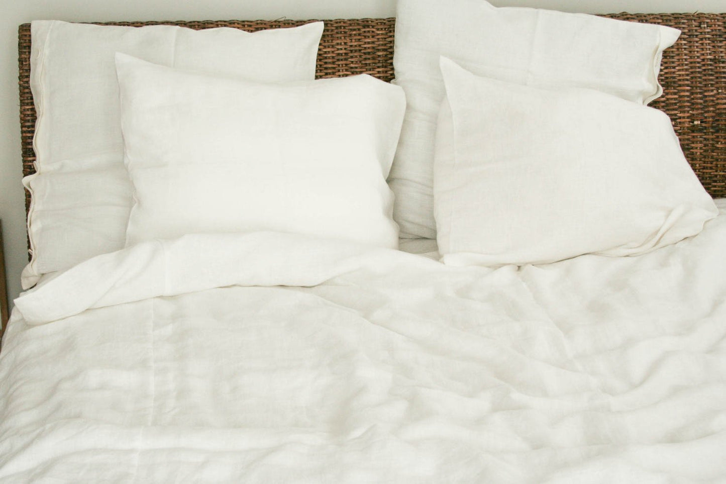 White Linen Pillow Case