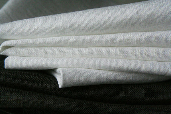 Linen napkin set of 6 / white